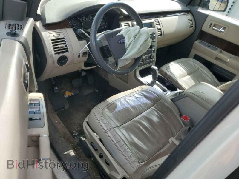 2011 Ford FLEX (VIN 2FMGK5CC4BBD19247) — photo 8 of 12