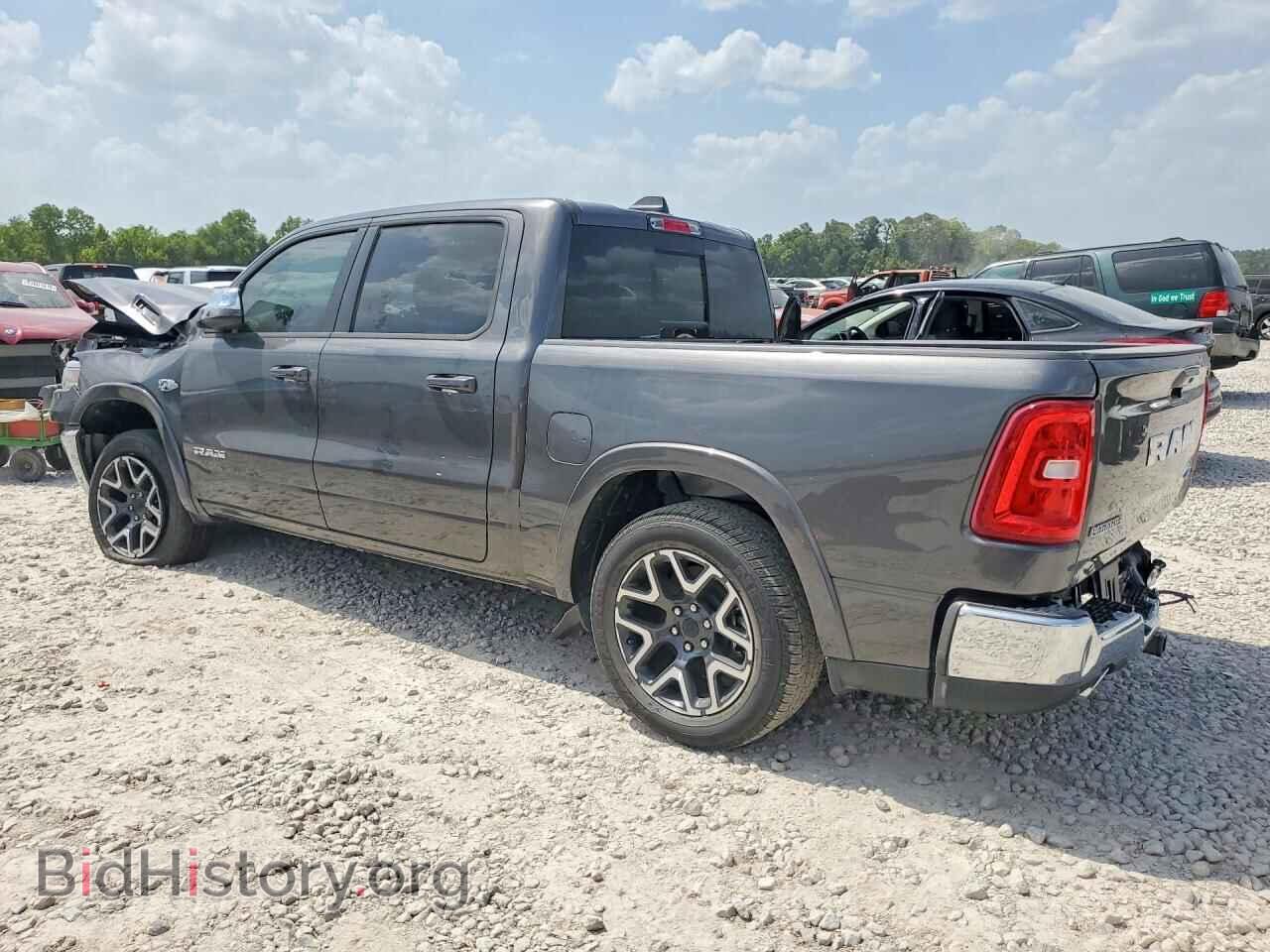 2026 RAM 1500 - VIN: 1C6SRFJT1TN290225 - Фото 2
