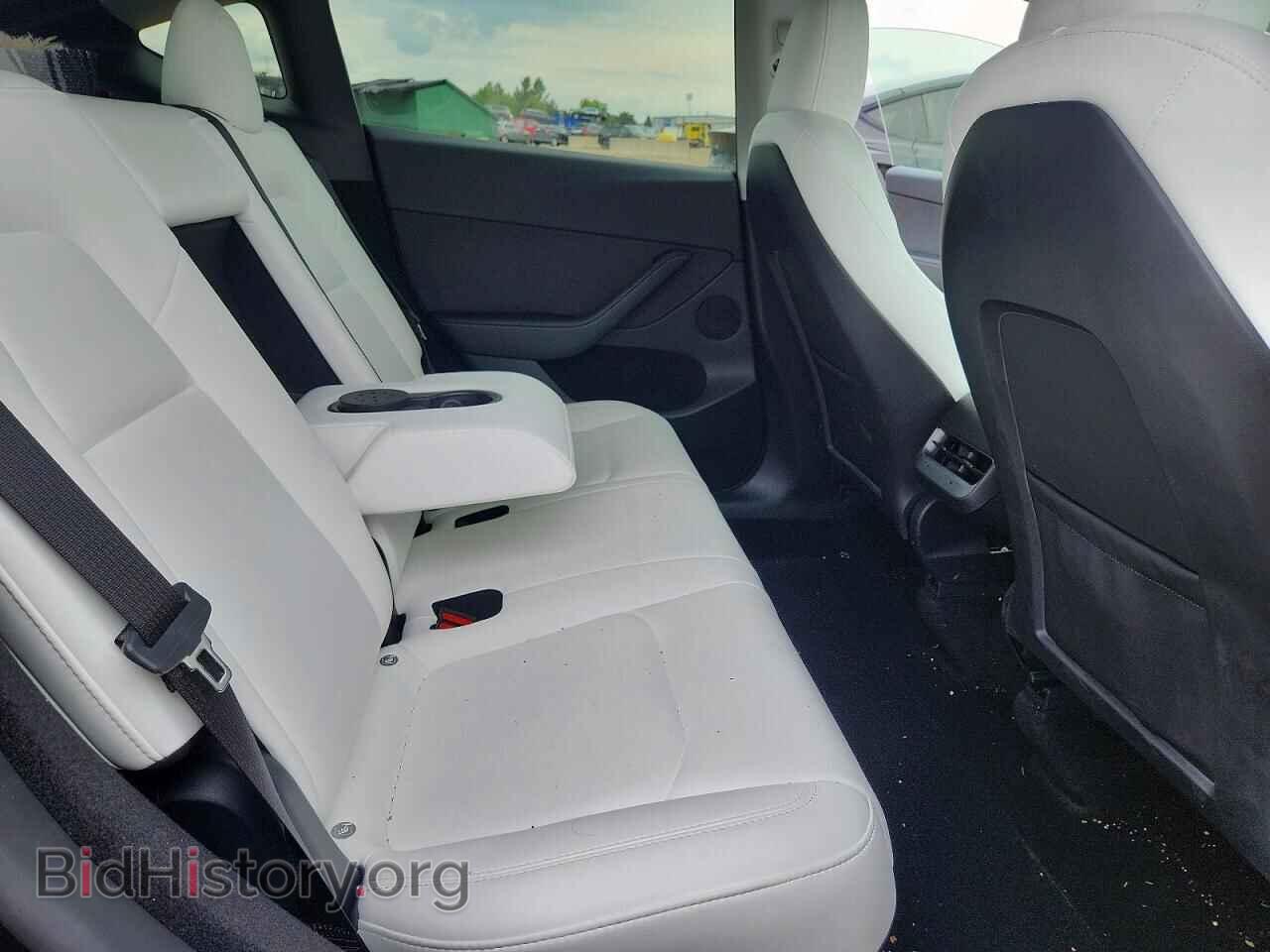 2024 TESLA MODEL Y - VIN: 7SAYGDEE7RF027045 - Фото 10