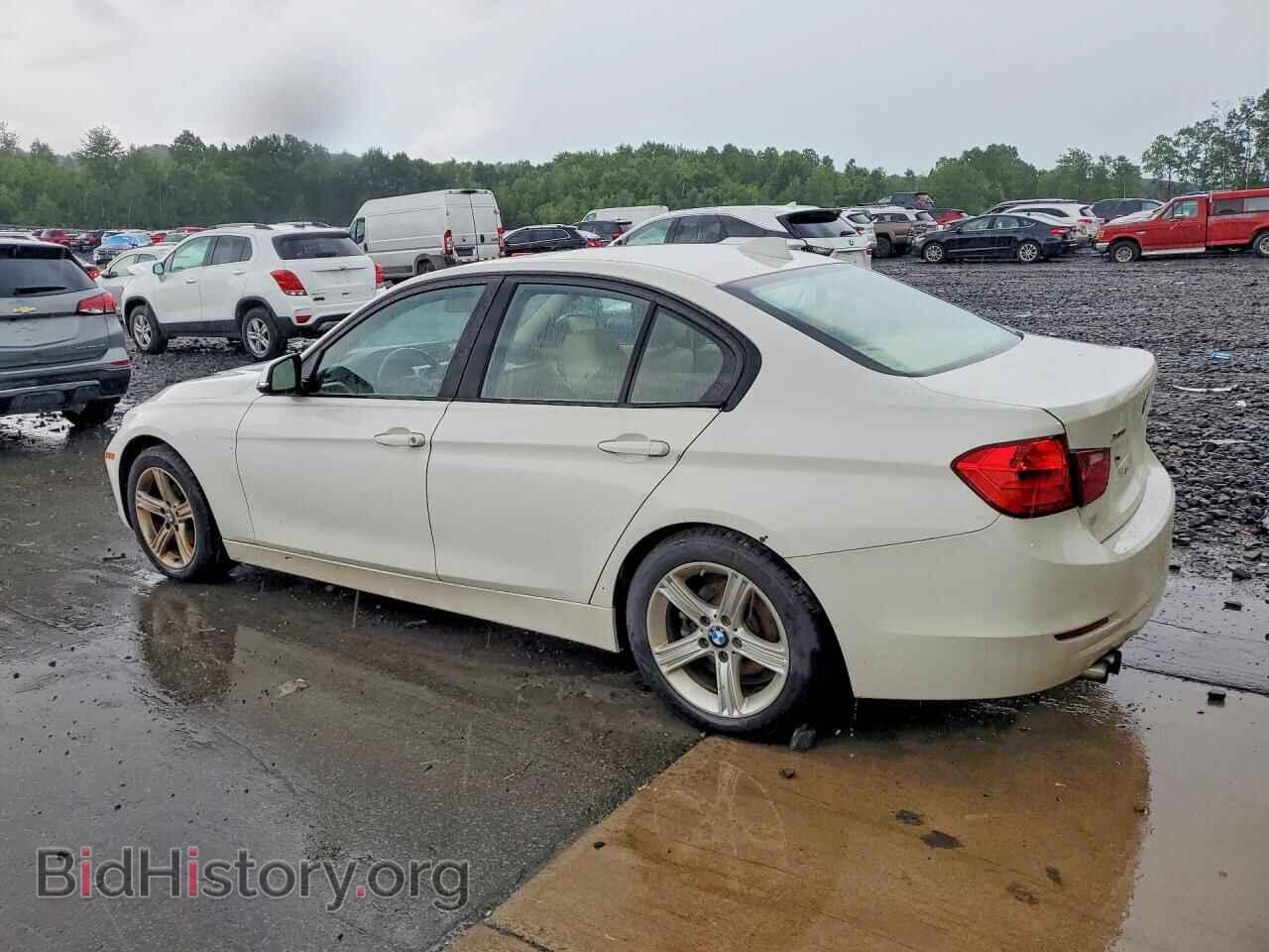 2013 BMW 3 SERIES - VIN: WBA3B5C50DF592396 - Фото 2