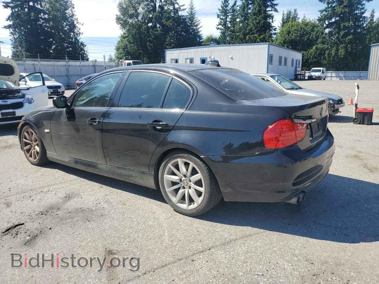 2009 BMW 3 SERIES - VIN: WBAPH57519NL79397 - Фото 2