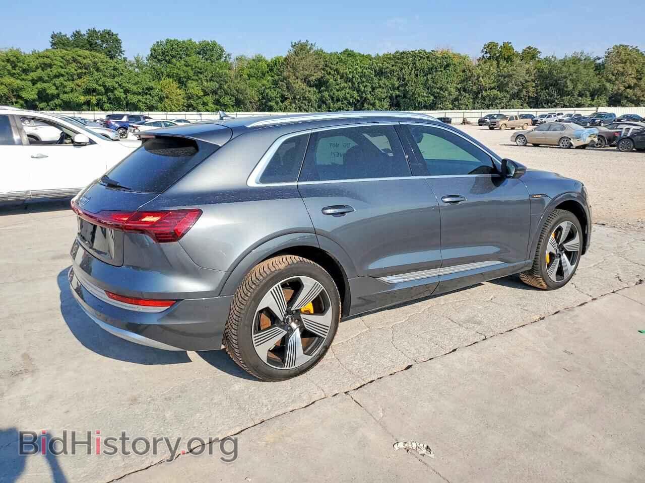 2019 AUDI E-TRON - VIN: WA1VAAGE3KB007357 - Photo 3