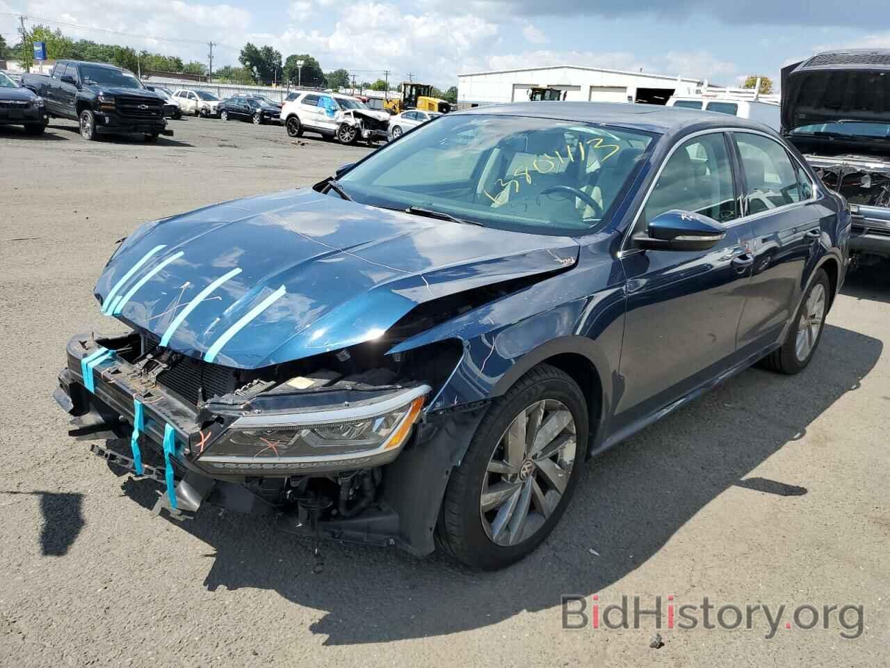 Photo 1VWBA7A30JC015568 - VOLKSWAGEN PASSAT 2018