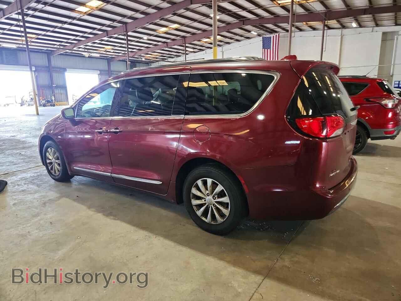 2018 CHRYSLER PACIFICA - VIN: 2C4RC1BG5JR120155 - Фото 2