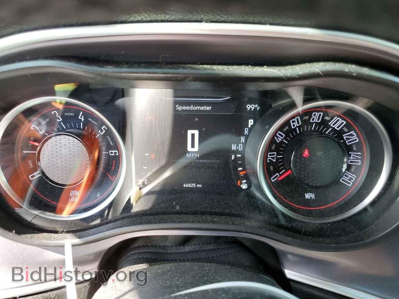 2019 DODGE CHALLENGER - VIN: 2C3CDZAG4KH629555 - Фото 9