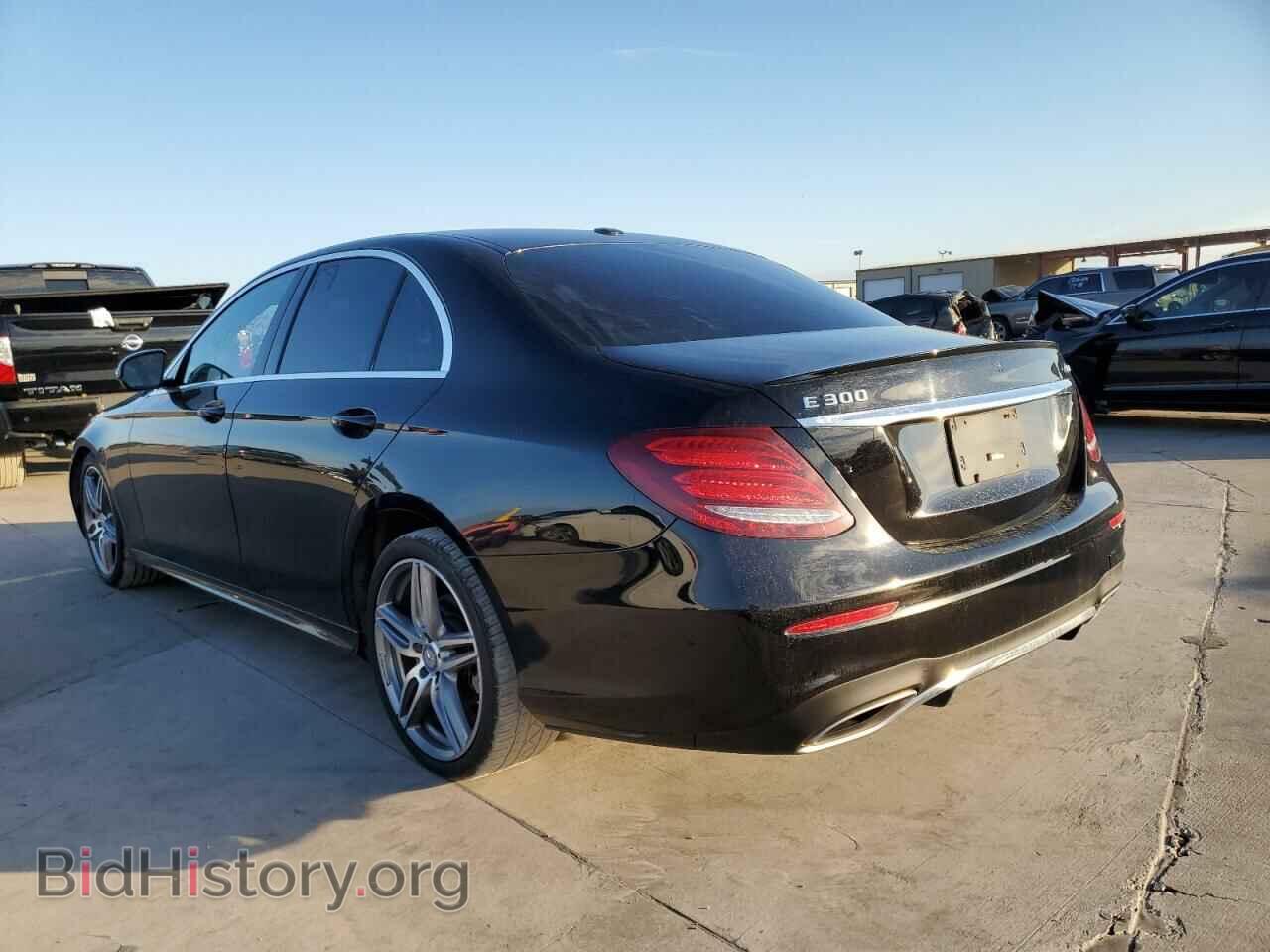 2017 MERCEDES-BENZ E-CLASS - VIN: WDDZF4KB4HA088509 - Фото 3