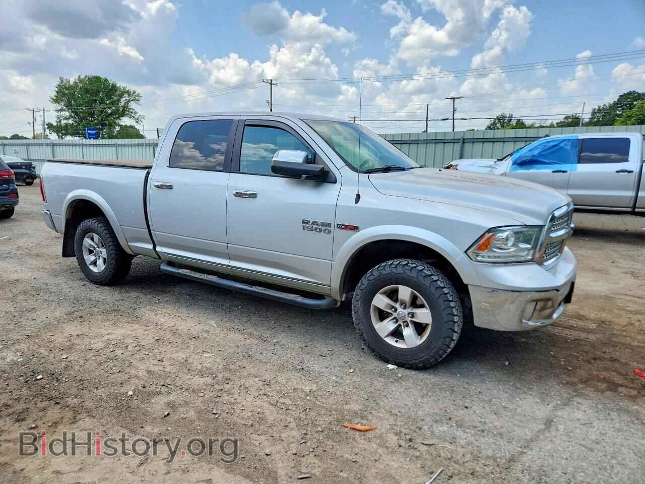2018 RAM 1500 - VIN: 1C6RR7VM3JS258379 - Photo 4