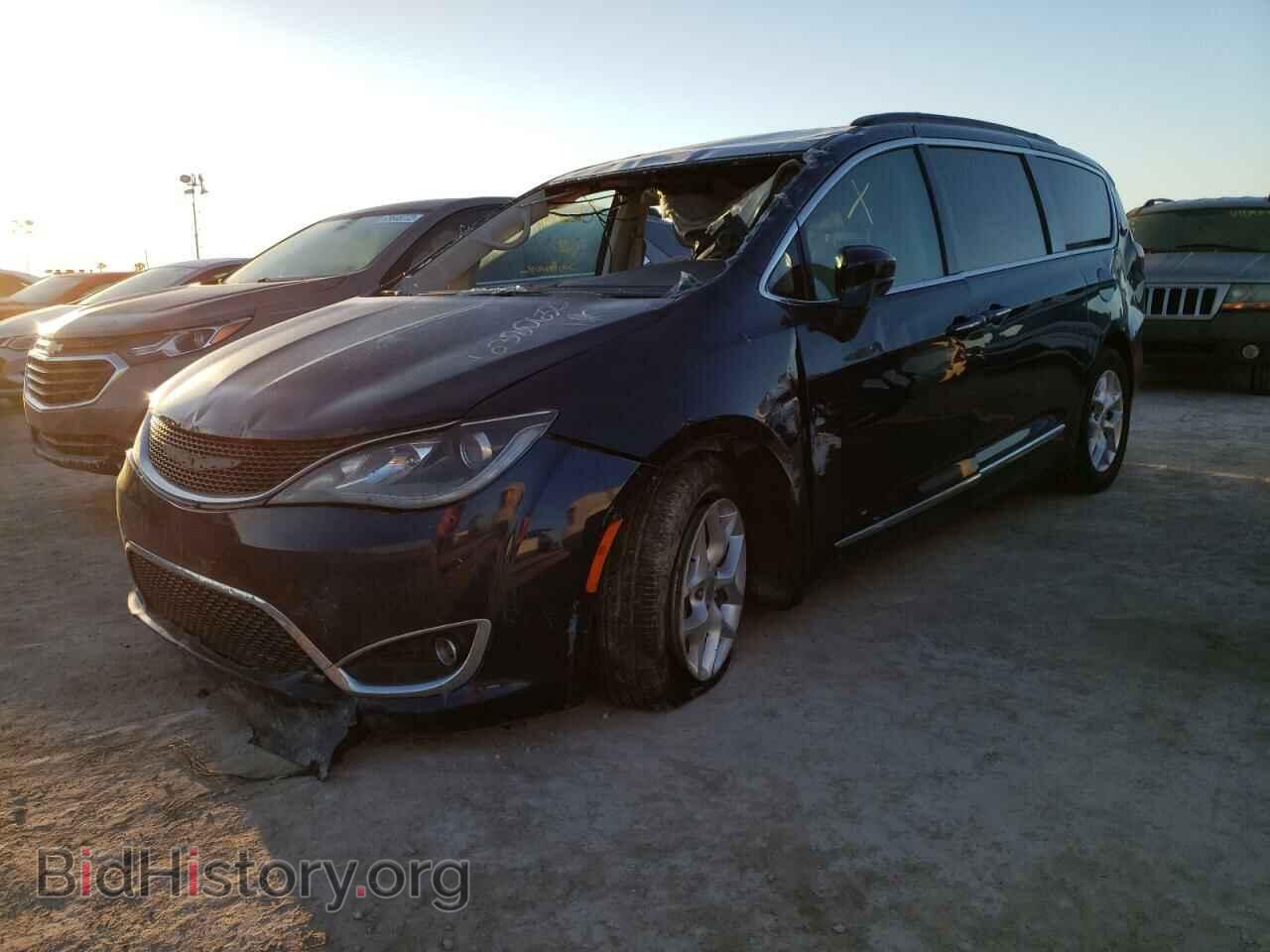 2017 CHRYSLER PACIFICA - VIN: 2C4RC1BG8HR519460 - Photo 2