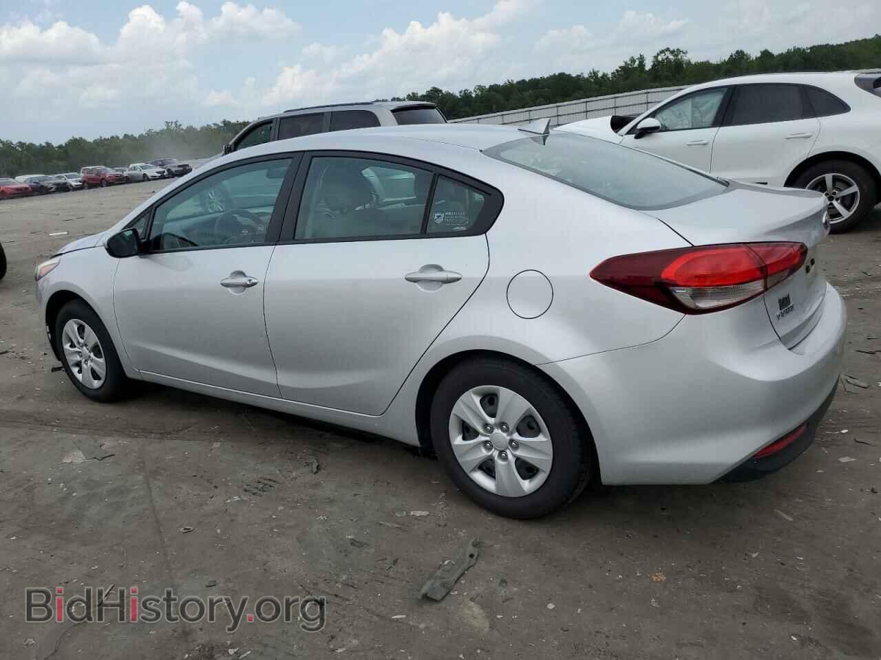 2017 KIA FORTE - VIN: 3KPFL4A72HE049840 - Фото 2