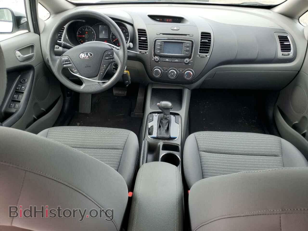 2017 KIA FORTE - VIN: 3KPFL4A72HE049840 - Фото 8