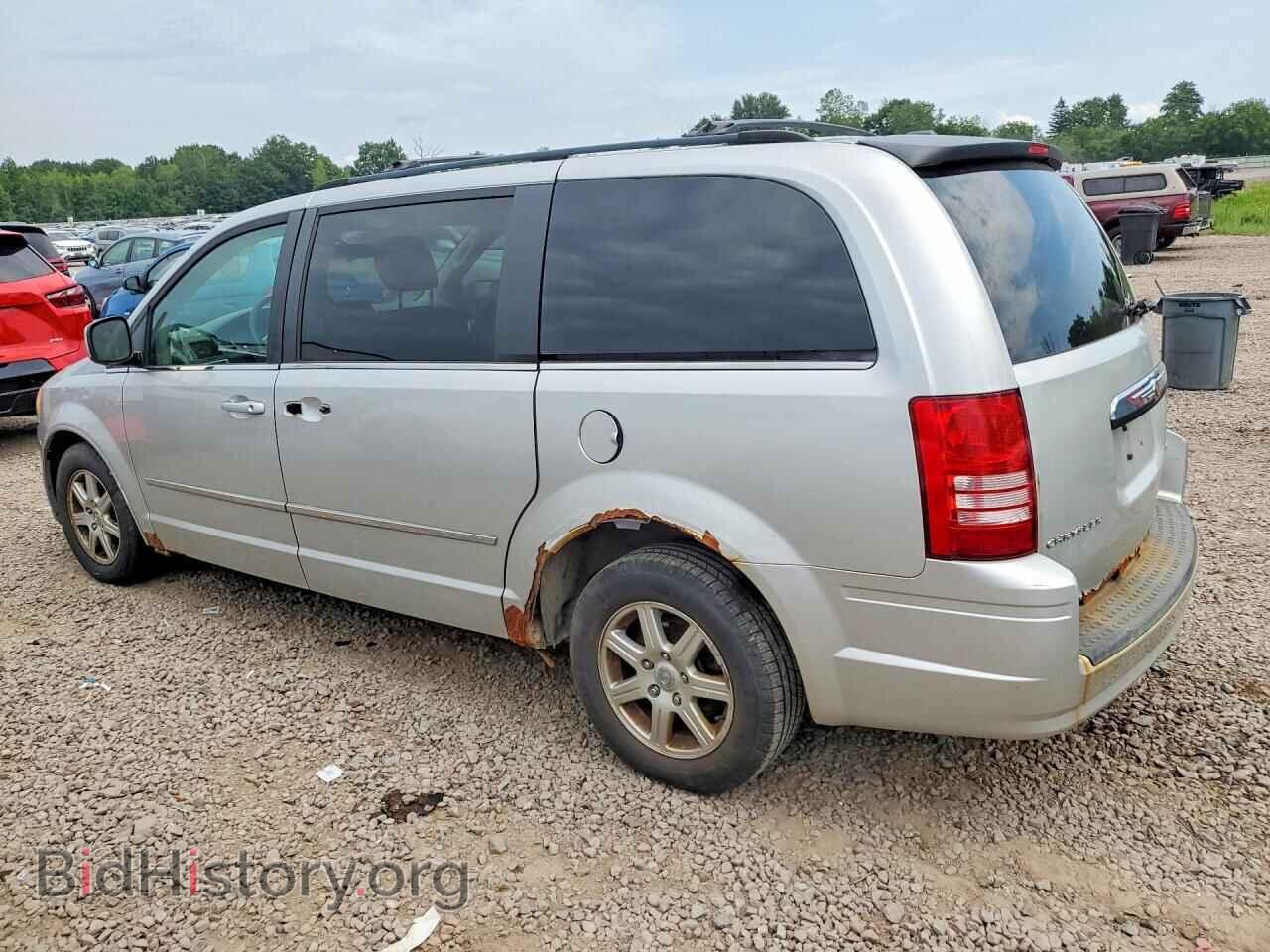2010 CHRYSLER MINIVAN - VIN: 2A4RR5D17AR103902 - Фото 2