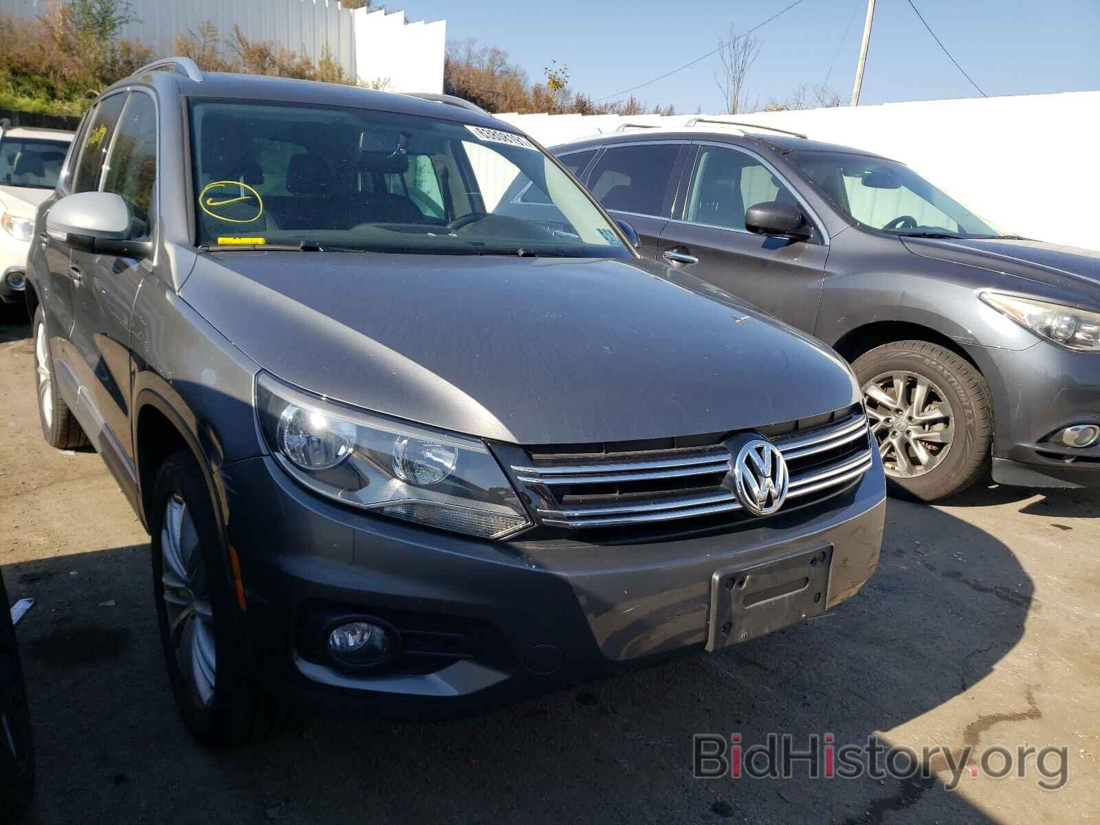 Photo WVGBV7AX2CW002554 - VOLKSWAGEN TIGUAN 2012