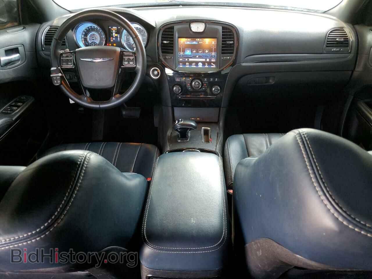 2014 CHRYSLER 300 - VIN: 2C3CCAGG0EH356145 - Фото 8