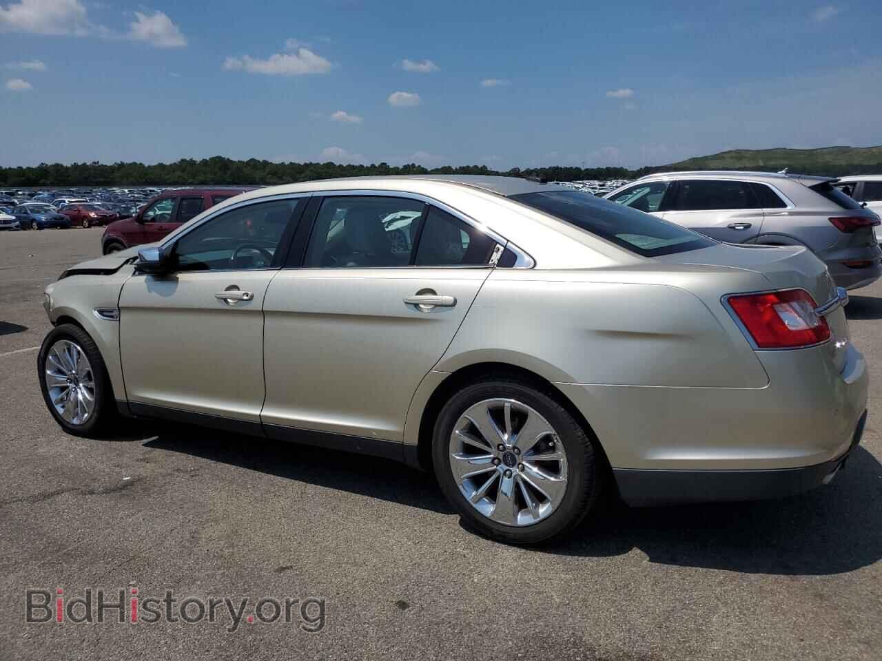 2011 FORD TAURUS - VIN: 1FAHP2FW0BG104882 - Photo 2