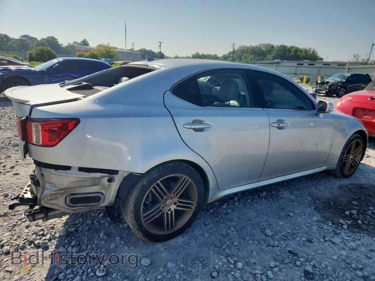 2011 LEXUS IS - VIN: JTHBF5C23B5129131 - Photo 3