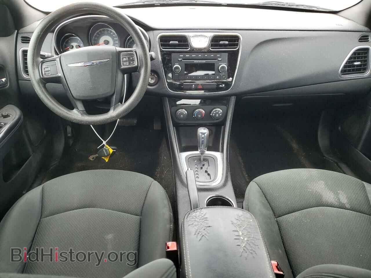 2012 CHRYSLER 200 - VIN: 1C3CCBAB4CN158241 - Фото 8