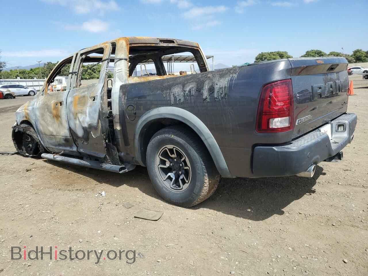 2017 RAM 1500 - VIN: 1C6RR7YT6HS546586 - Фото 2