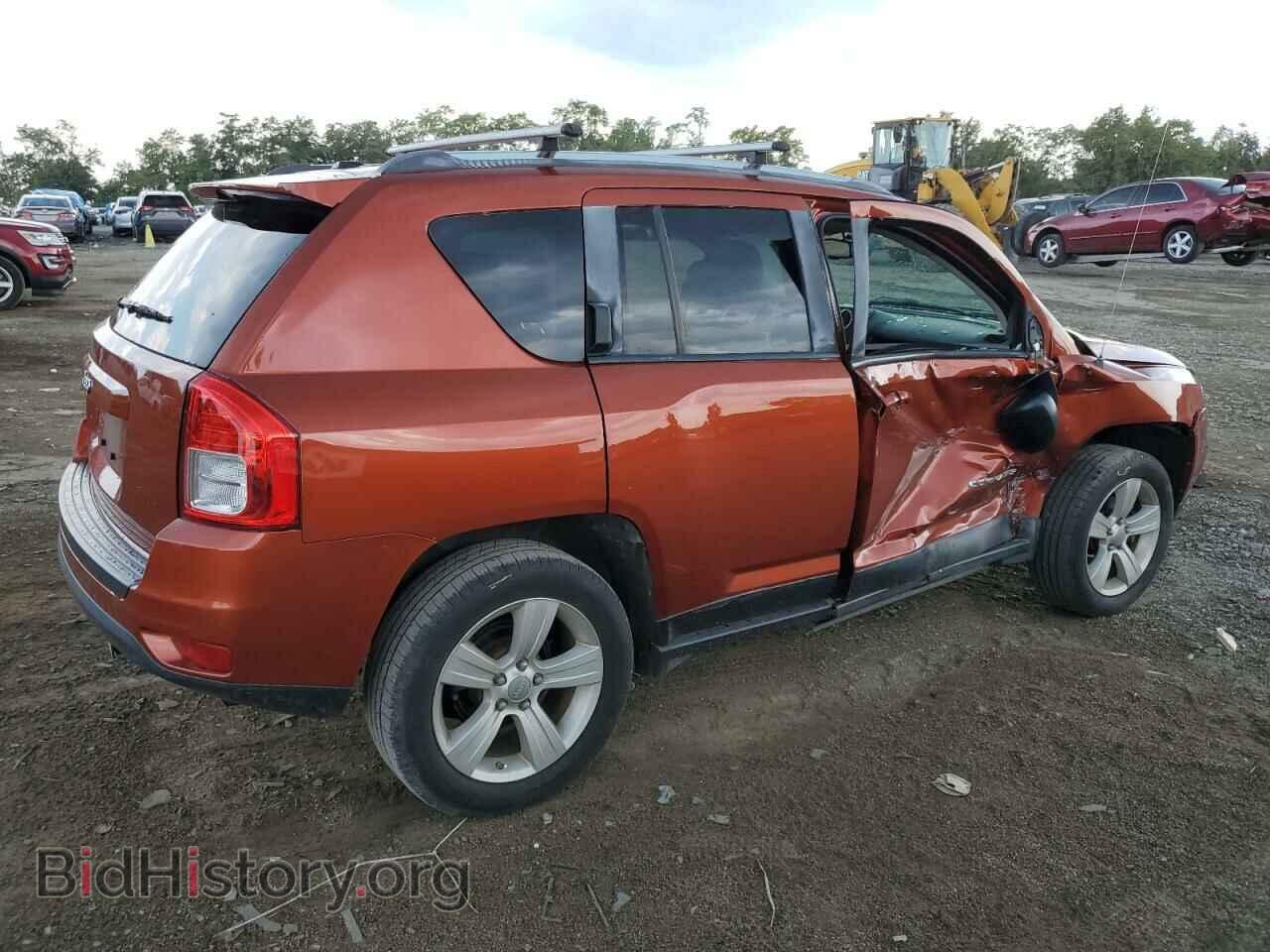 2012 JEEP COMPASS - VIN: 1C4NJDBB2CD675810 - Photo 3
