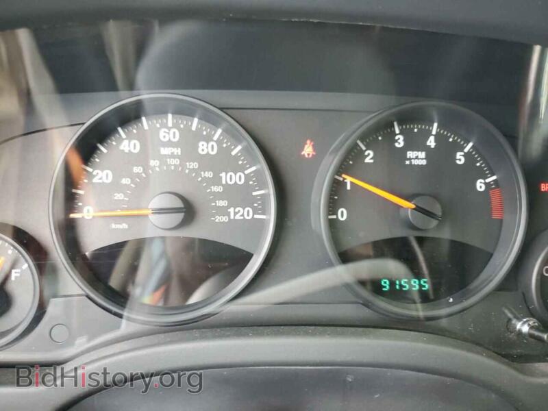 2012 Jeep COMPASS (VIN 1C4NJDBB2CD675810) — фото 9 из 13