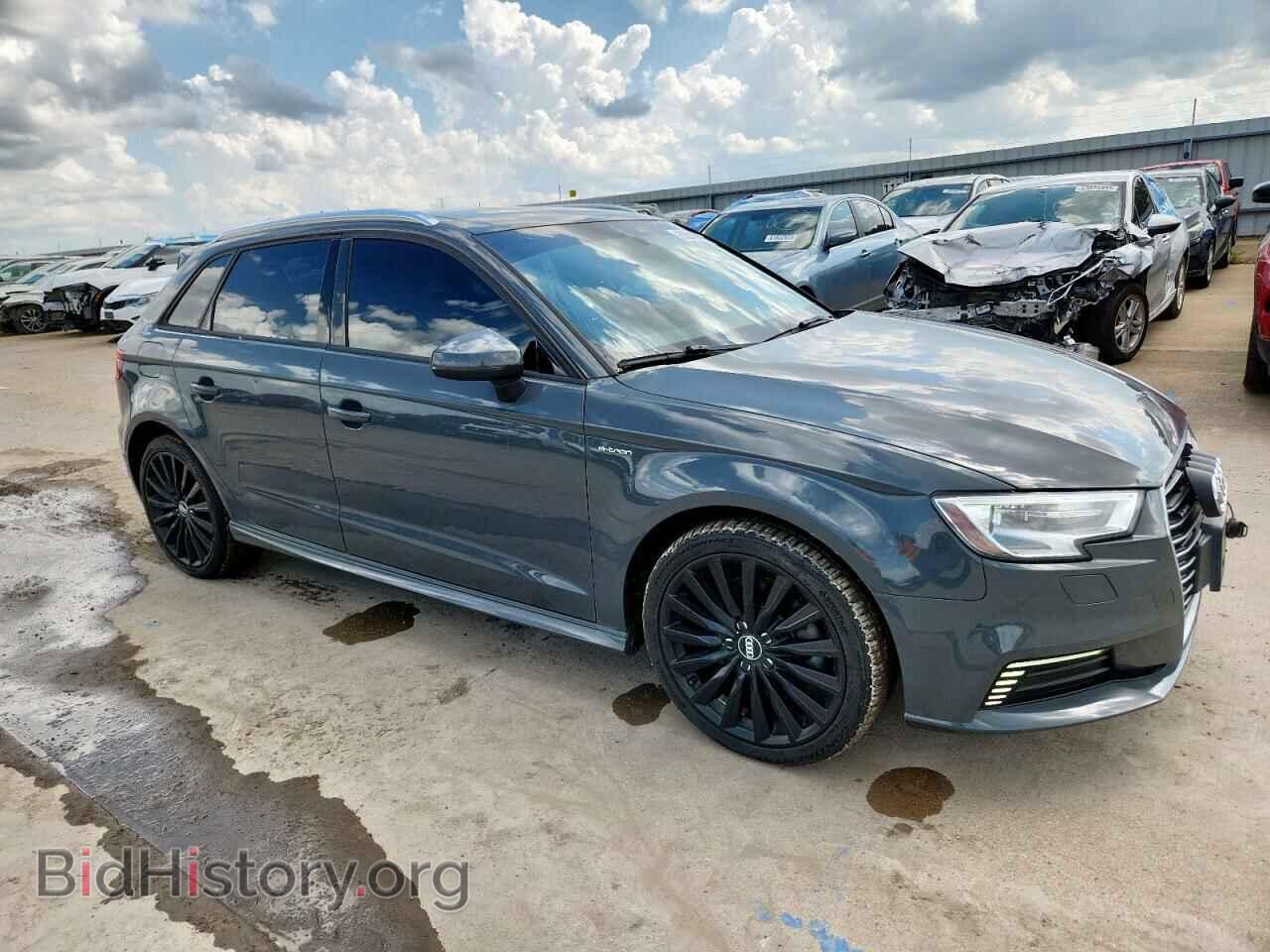 2017 AUDI A3 - VIN: WAUUPBFF2HA084880 - Фото 4