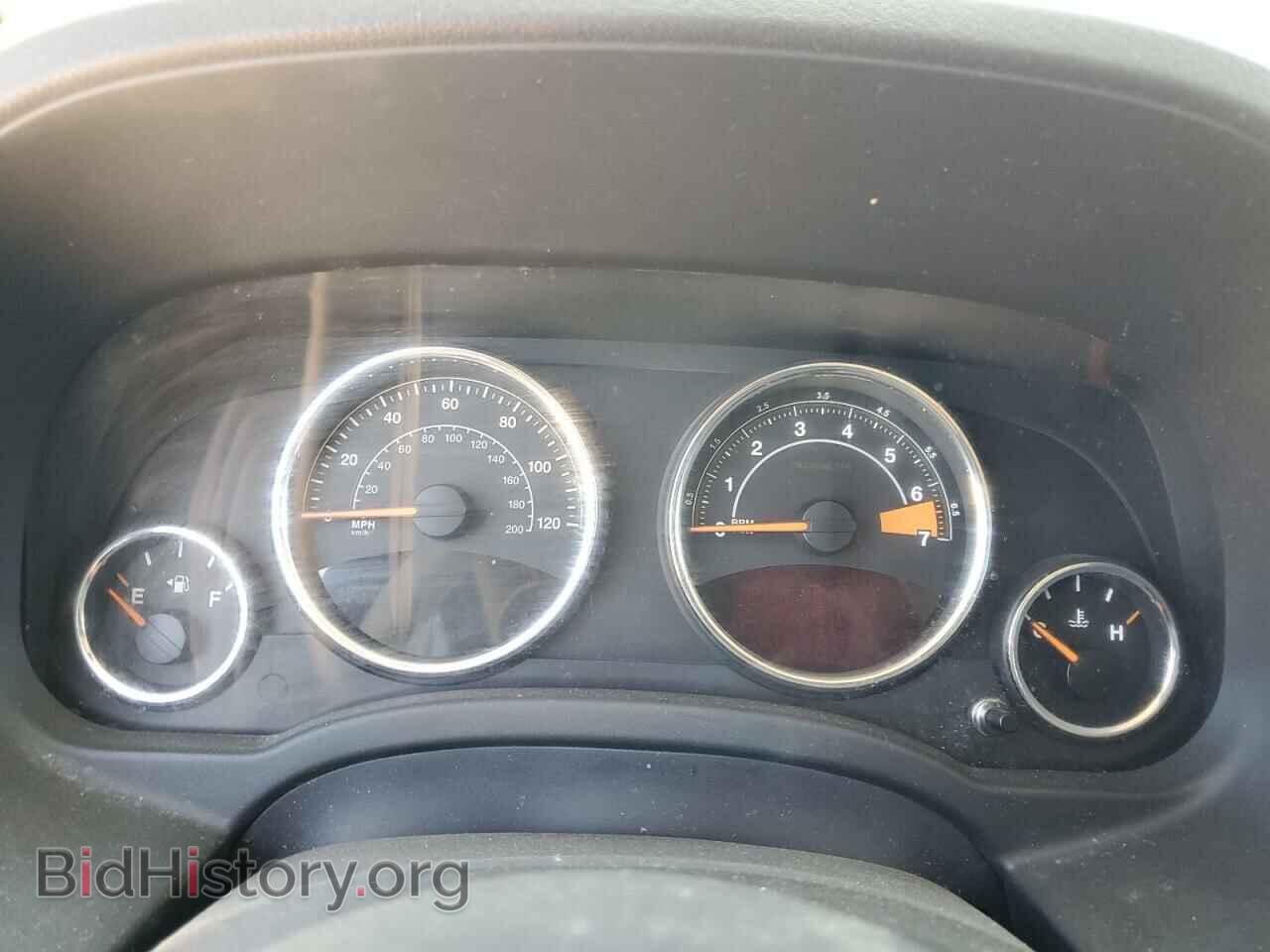 2014 JEEP COMPASS - VIN: 1C4NJCEA4ED627001 - Photo 9