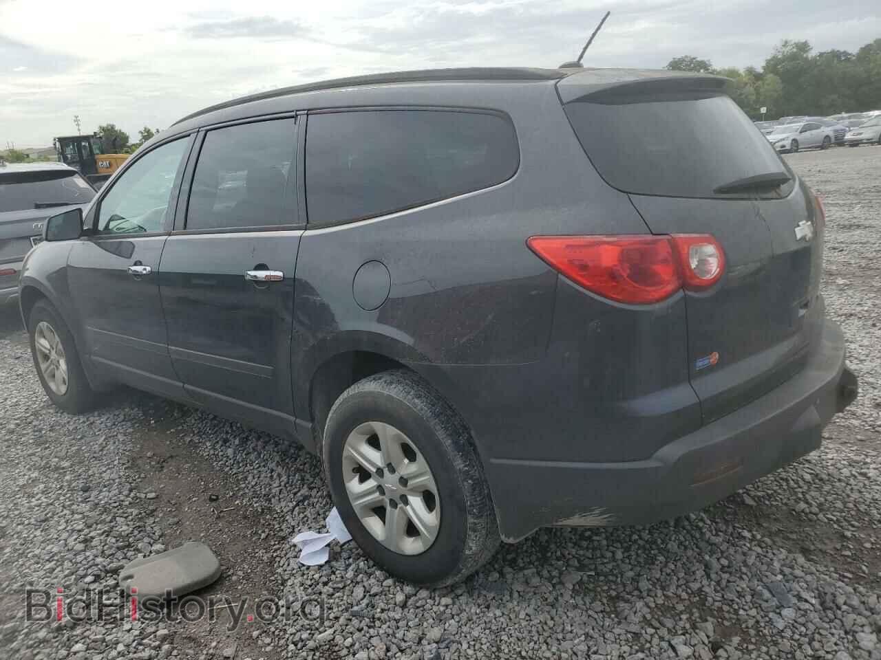 2012 CHEVROLET TRAVERSE - VIN: 1GNKRFED9CJ364775 - Фото 2