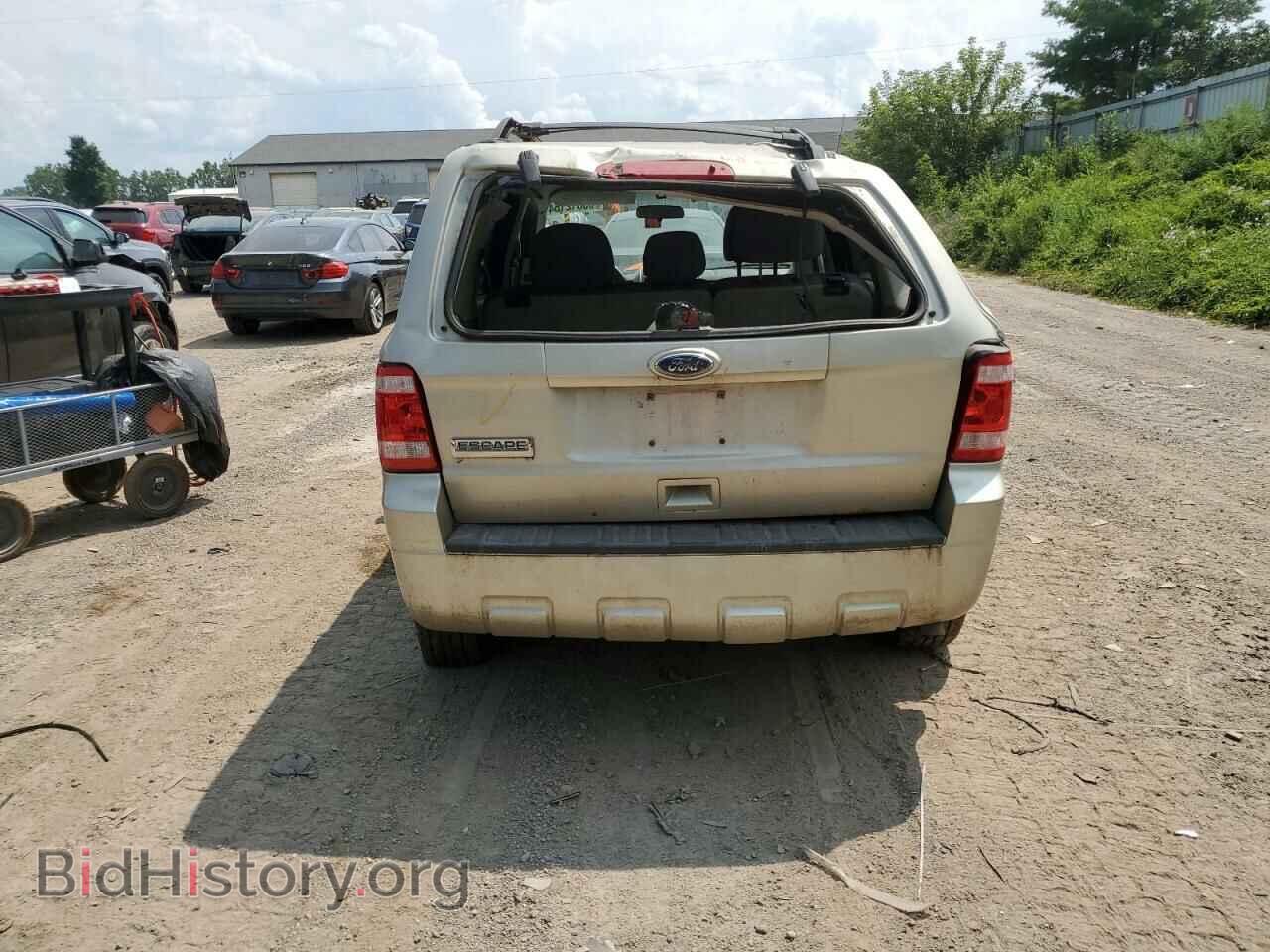 2010 FORD ESCAPE - VIN: 1FMCU0C75AKD47237 - Фото 6