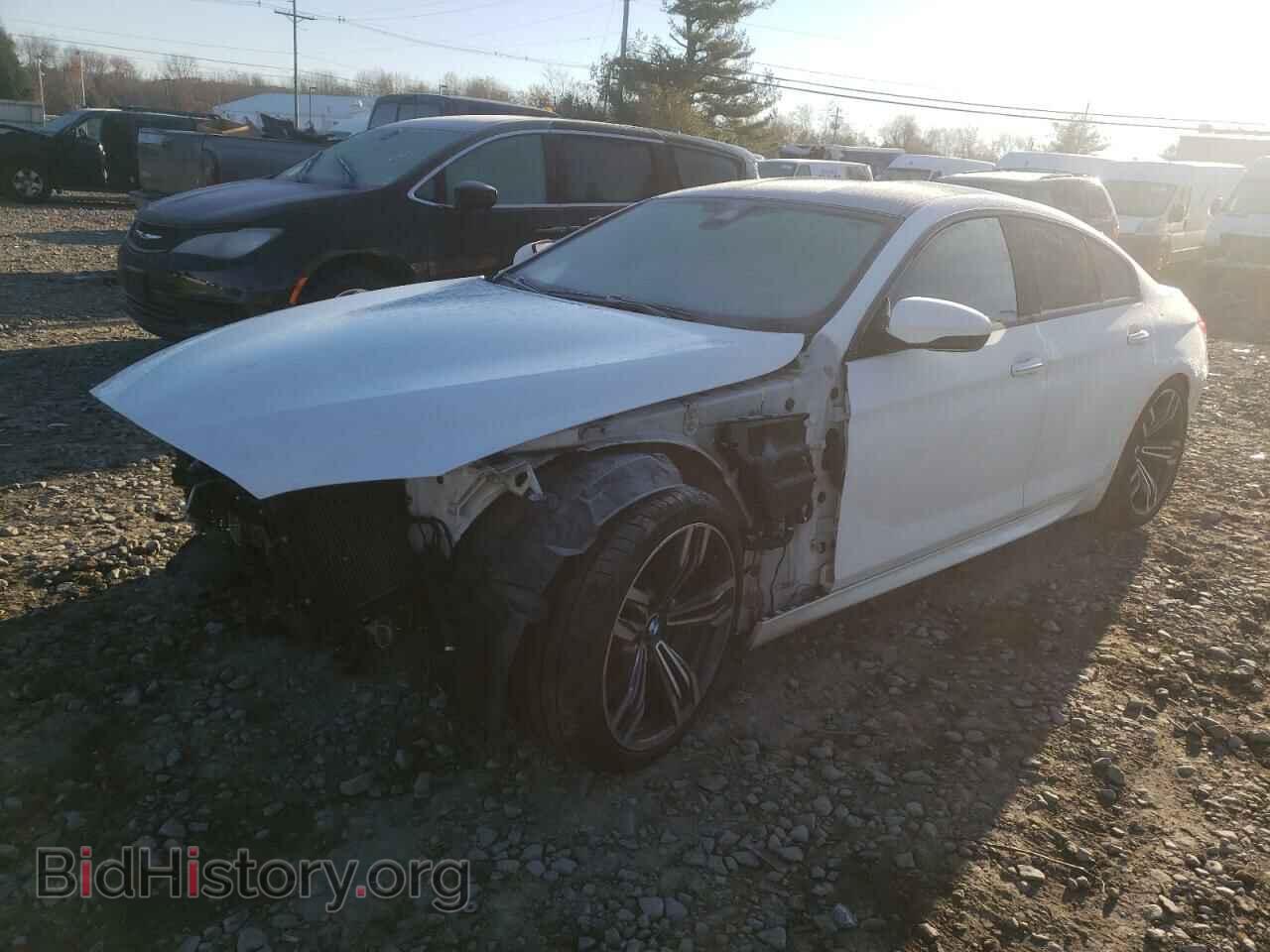 2015 BMW M6 - VIN: WBS6C9C54FD467591 - Фото 2