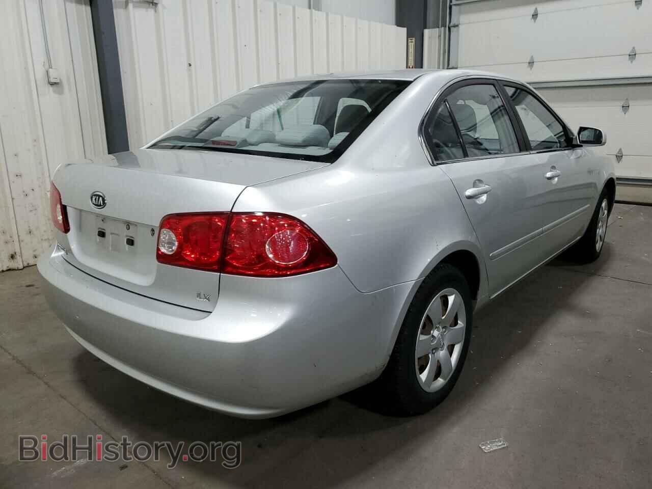 2007 KIA OPTIMA - VIN: KNAGE123375163460 - Фото 4