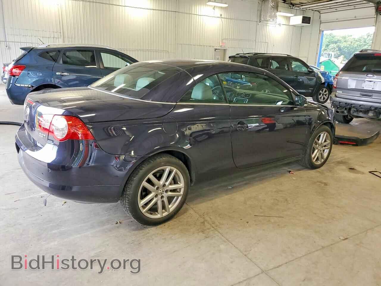 2008 VOLKSWAGEN EOS - VIN: WVWFA71F18V009811 - Photo 3