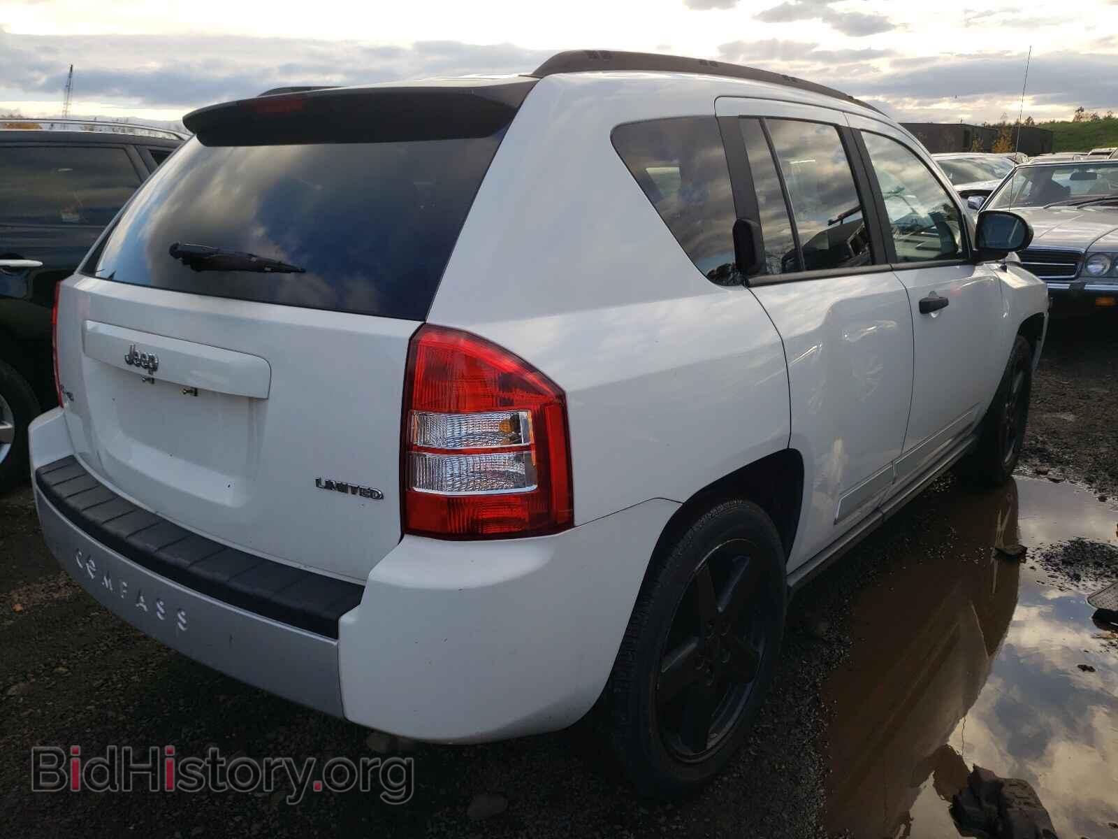 2007 JEEP COMPASS - VIN: 1J8FF57W67D199342 - Фото 4