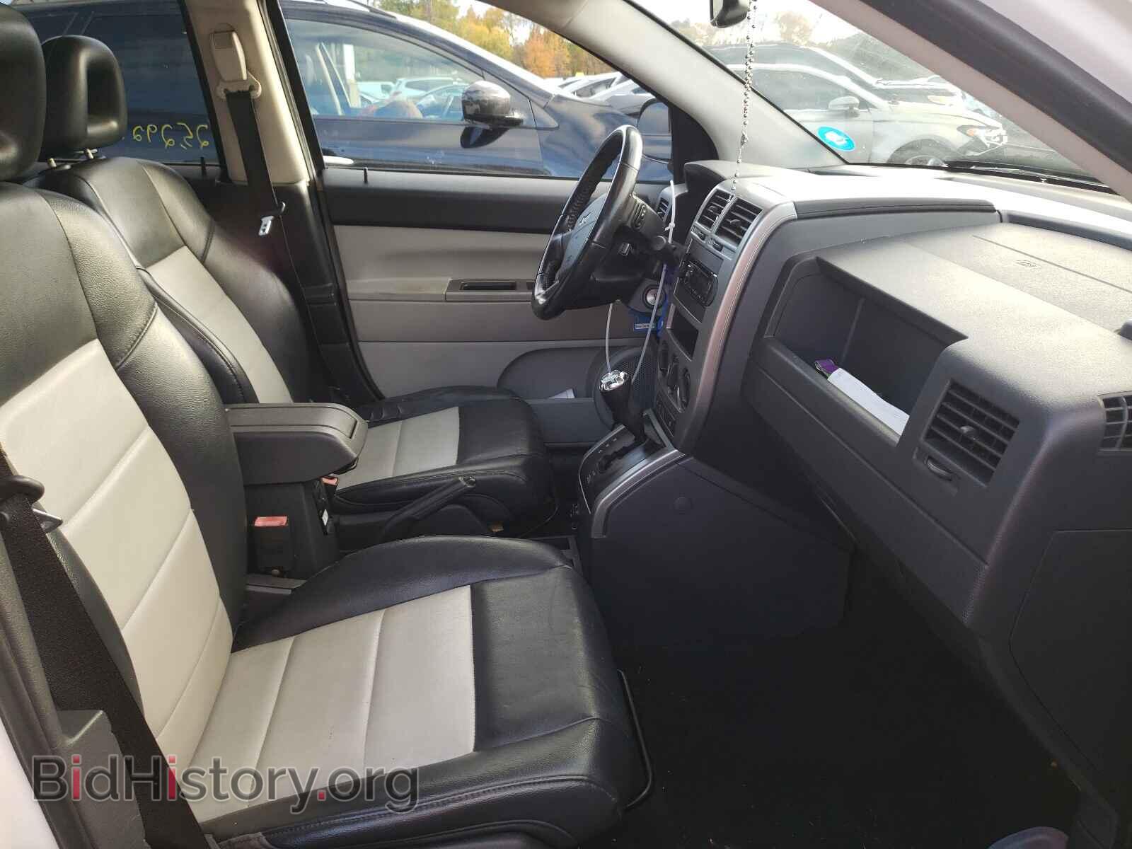 2007 JEEP COMPASS - VIN: 1J8FF57W67D199342 - Фото 5