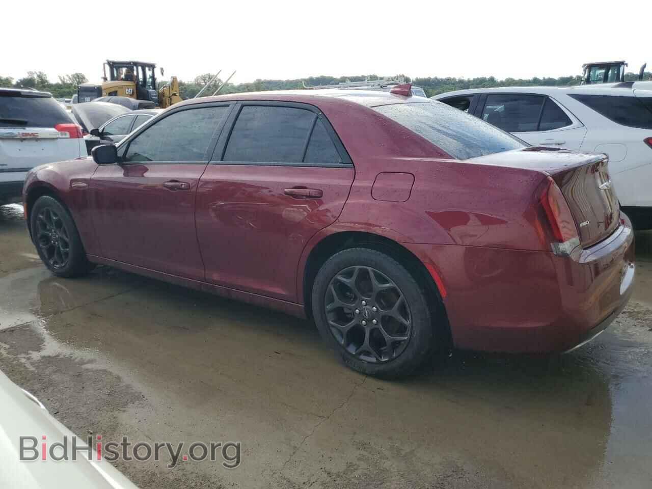 2019 CHRYSLER 300 - VIN: 2C3CCAGG9KH648940 - Фото 2