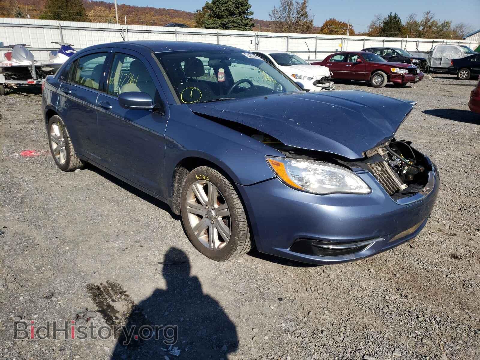 Photo 1C3BC1FB8BN606963 - CHRYSLER 200 2011