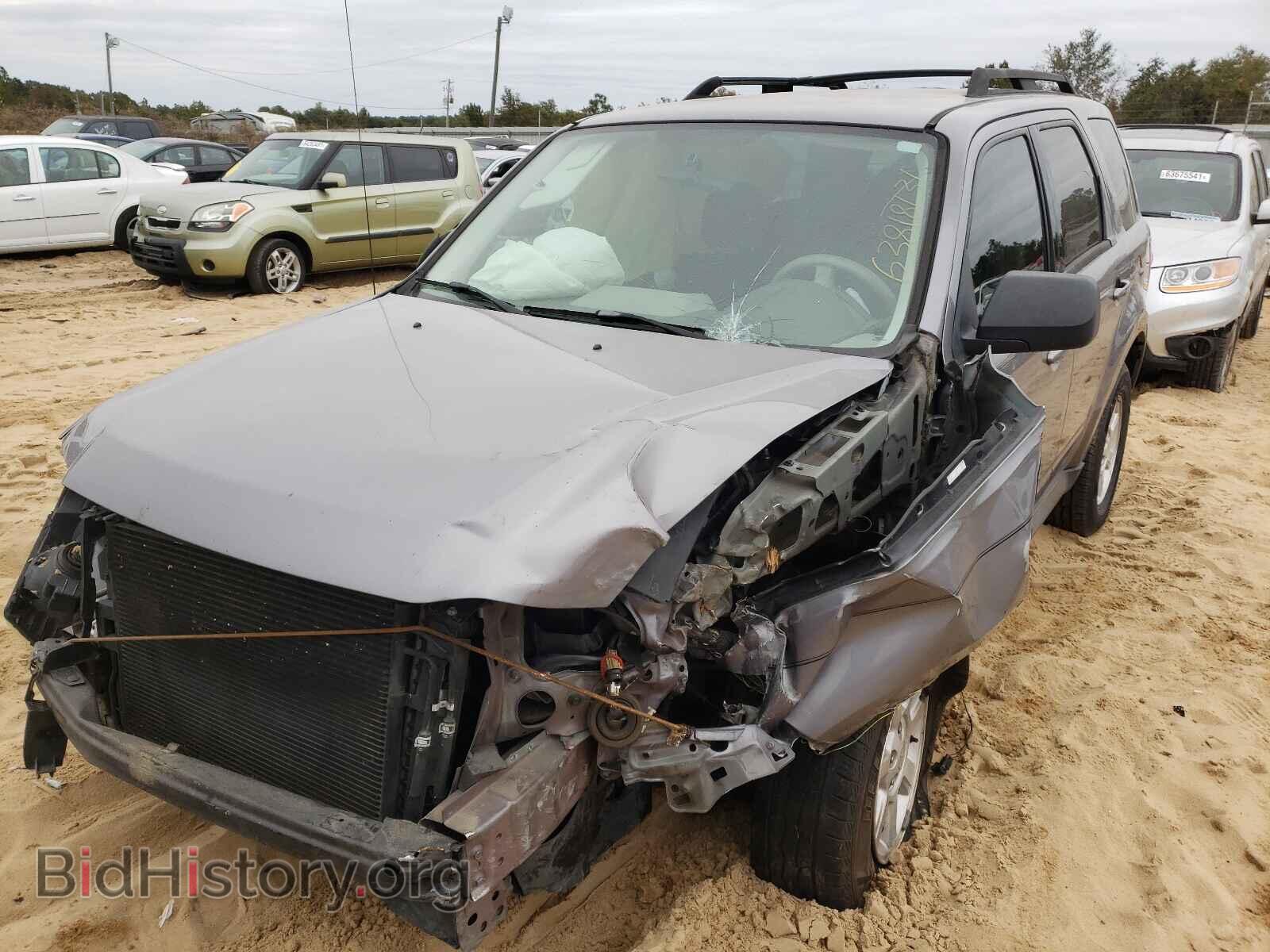 2008 MAZDA TRIBUTE - VIN: 4F2CZ02Z28KM26643 - Фото 2