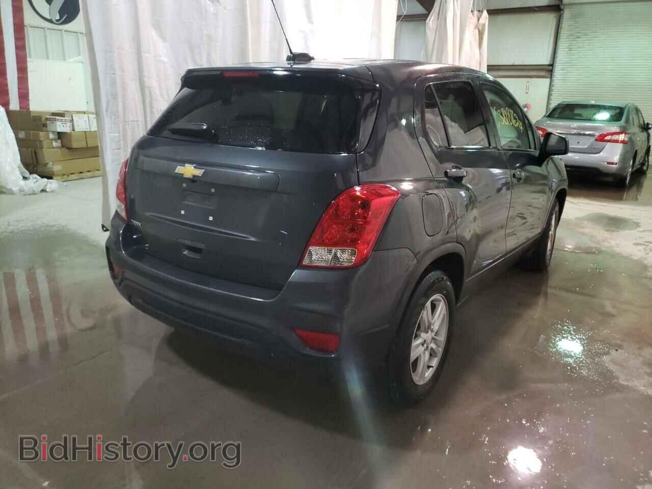 2019 CHEVROLET TRAX - VIN: 3GNCJKSB3KL349977 - Фото 4