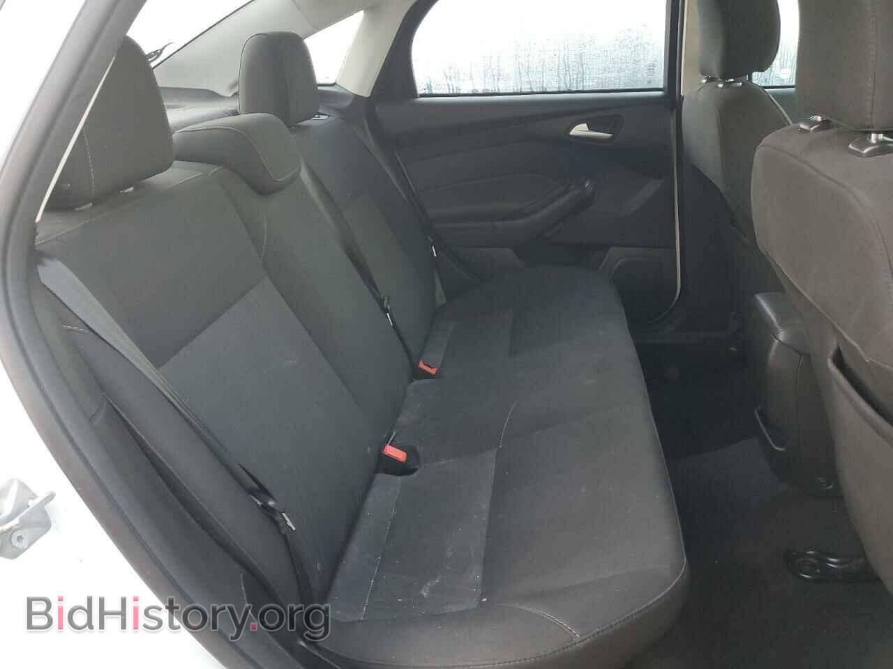 2017 FORD FOCUS - VIN: 1FADP3FE8HL293924 - Photo 6