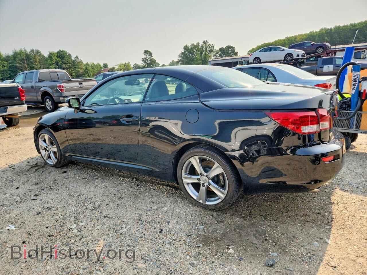 2012 LEXUS IS - VIN: JTHFF2C21C2526193 - Photo 2