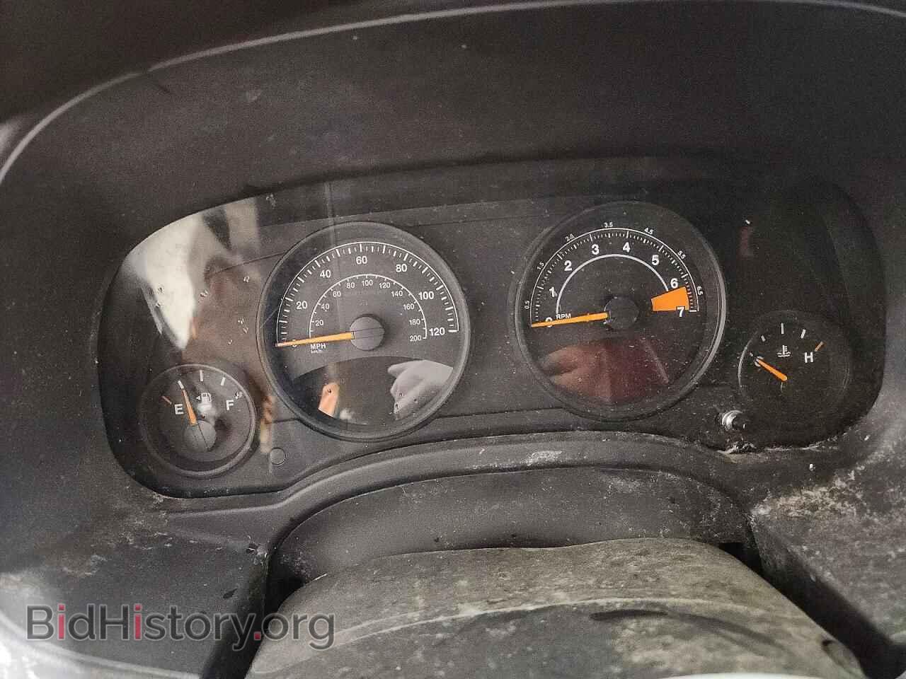 2016 JEEP COMPASS - VIN: 1C4NJDBB8GD520412 - Фото 9