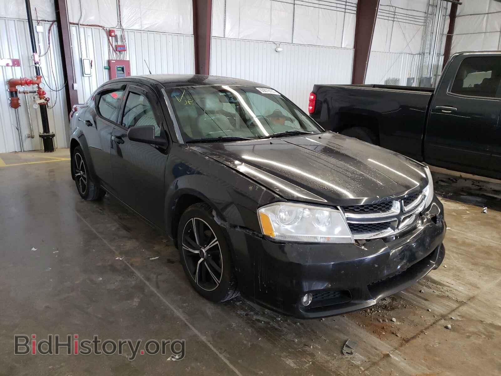 Photo 1B3BD2FG2BN524268 - DODGE AVENGER 2011