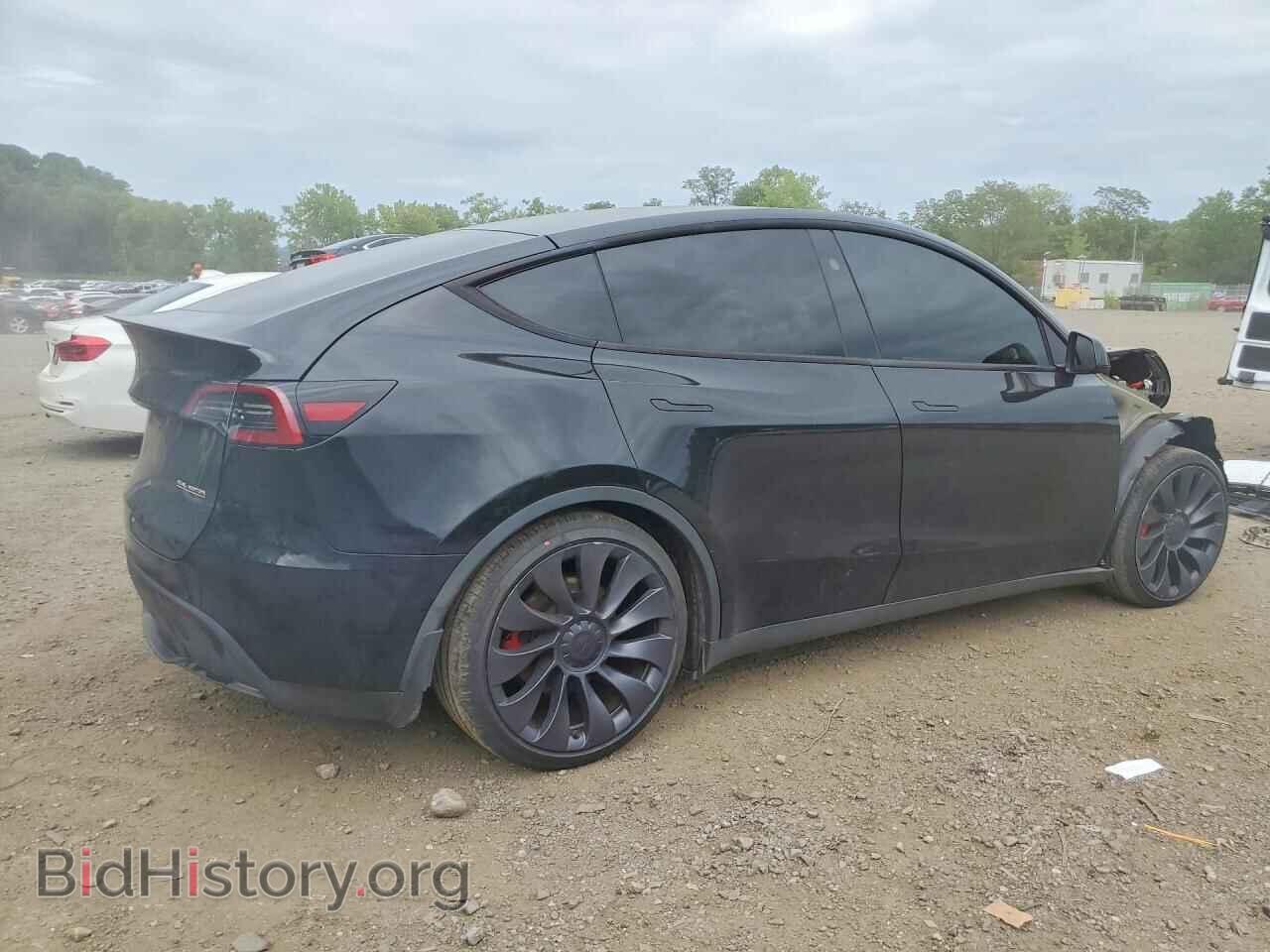 2024 TESLA MODEL Y - VIN: 7SAYGDEF4RA269099 - Photo 3