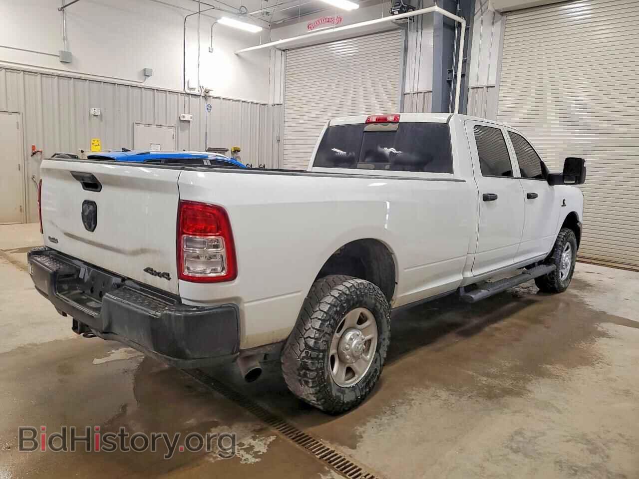 2023 RAM 3500 - VIN: 3C63R3GLXPG659768 - Photo 3