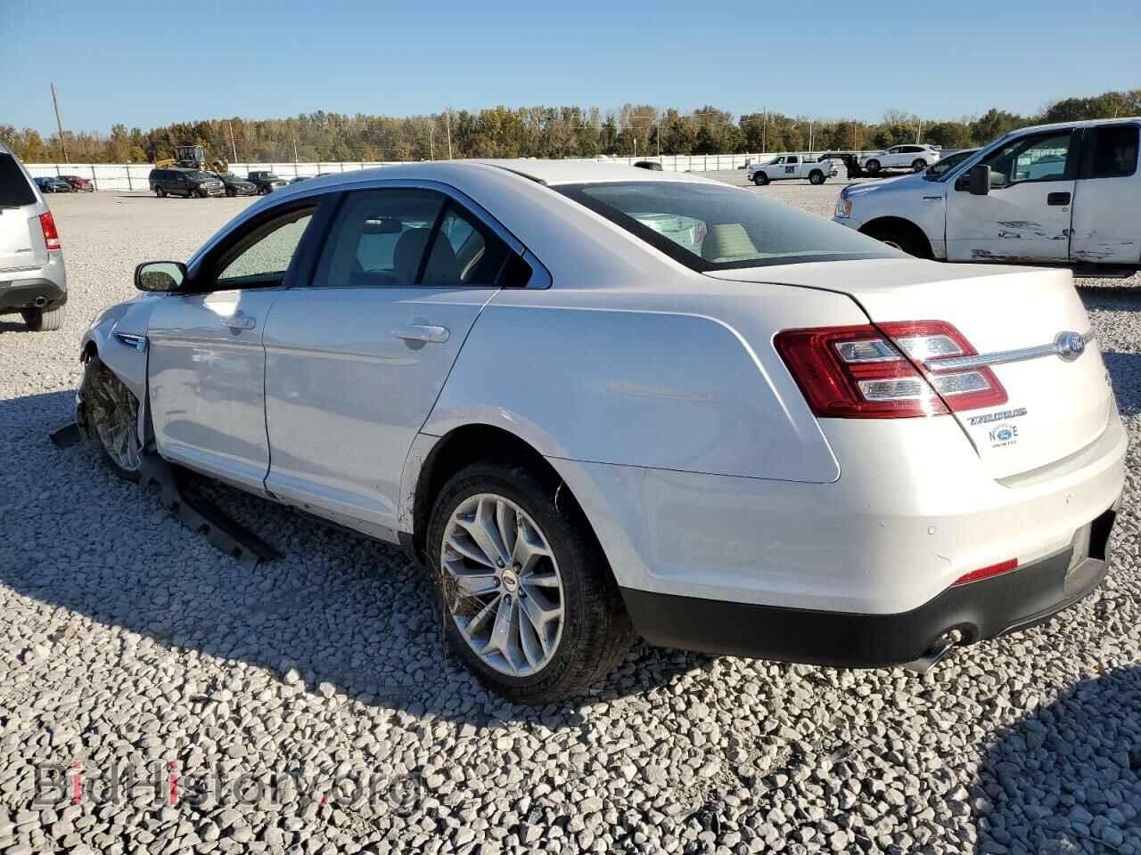 2018 FORD TAURUS - VIN: 1FAHP2F83JG110255 - Фото 3