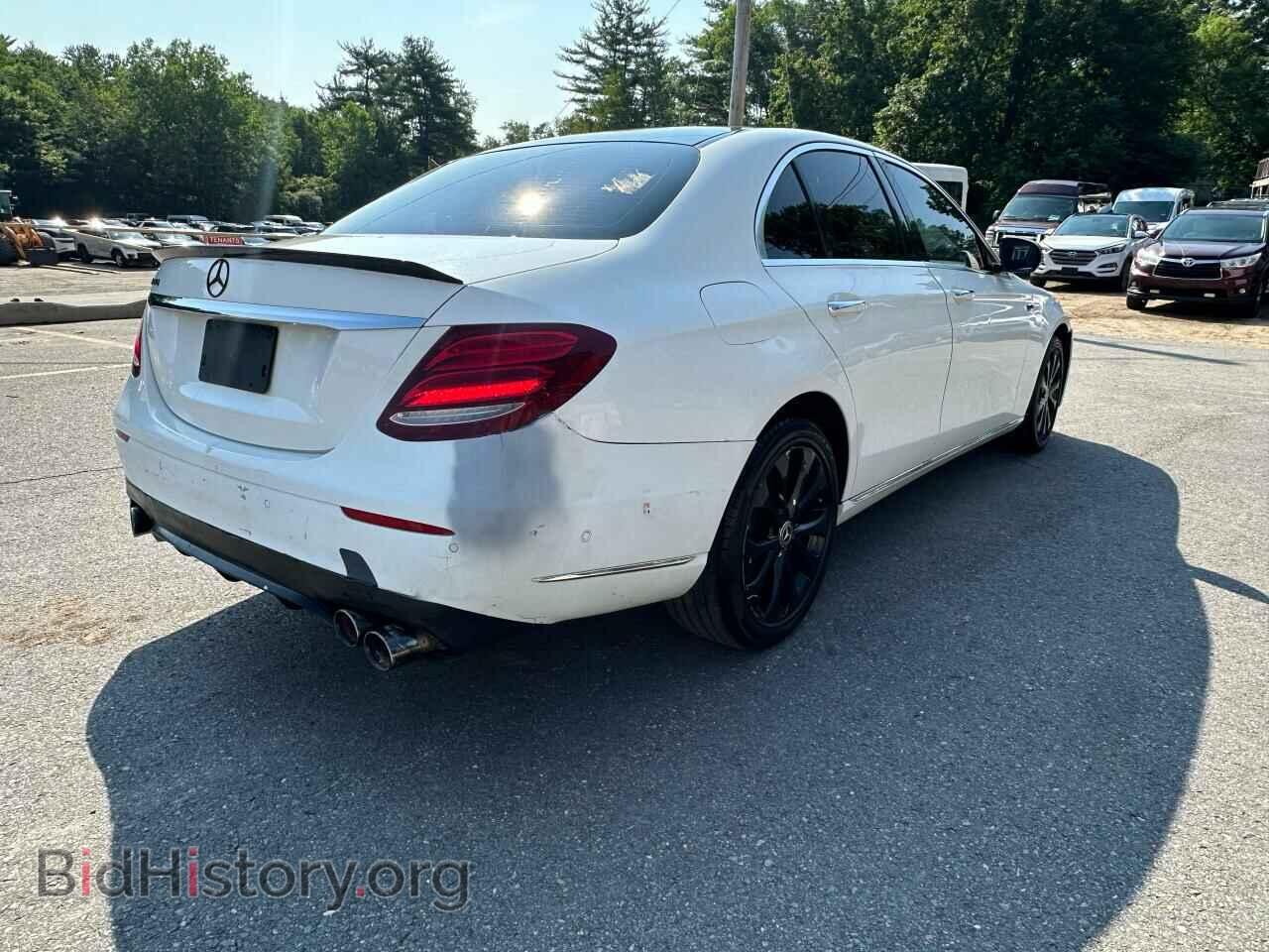 2018 MERCEDES-BENZ E-CLASS - VIN: WDDZF4KB2JA384781 - Фото 3