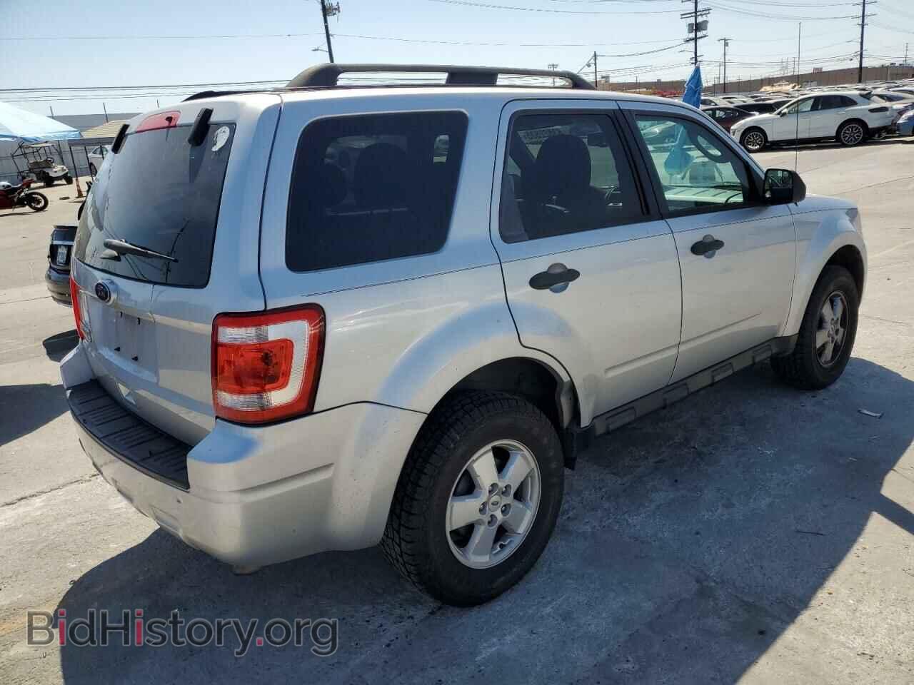 2012 FORD ESCAPE - VIN: 1FMCU0D77CKB82213 - Фото 3