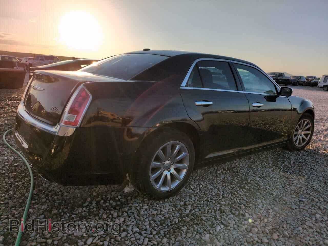 2012 CHRYSLER 300 - VIN: 2C3CCACG3CH147985 - Фото 3