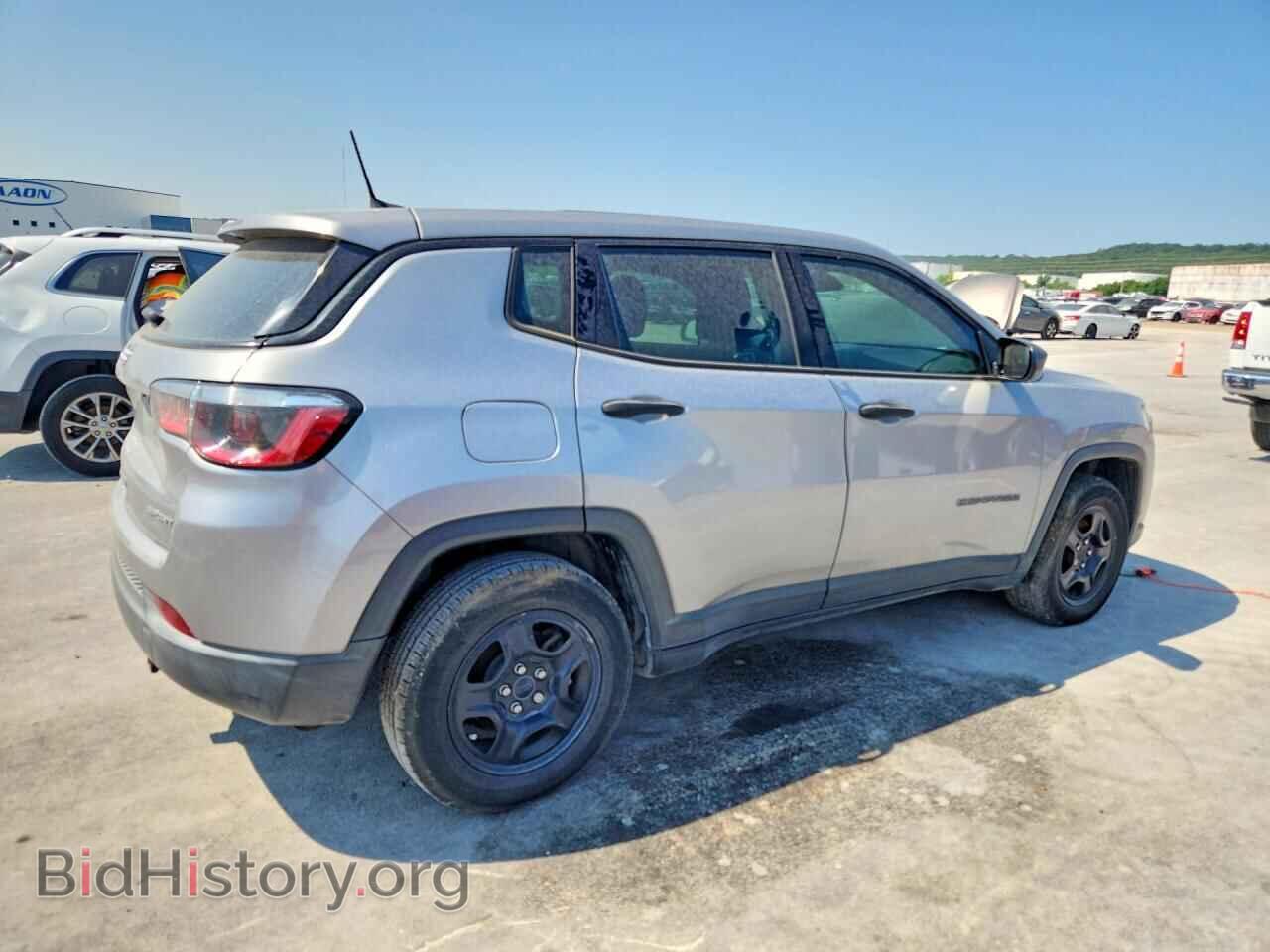 2019 JEEP COMPASS - VIN: 3C4NJCABXKT699681 - Photo 3