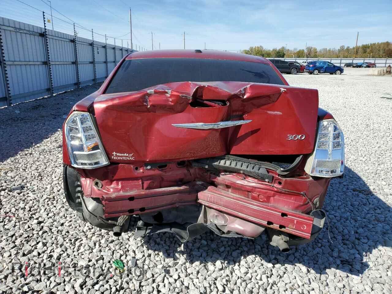 2012 CHRYSLER 300 - VIN: 2C3CCAAG7CH174531 - Фото 9