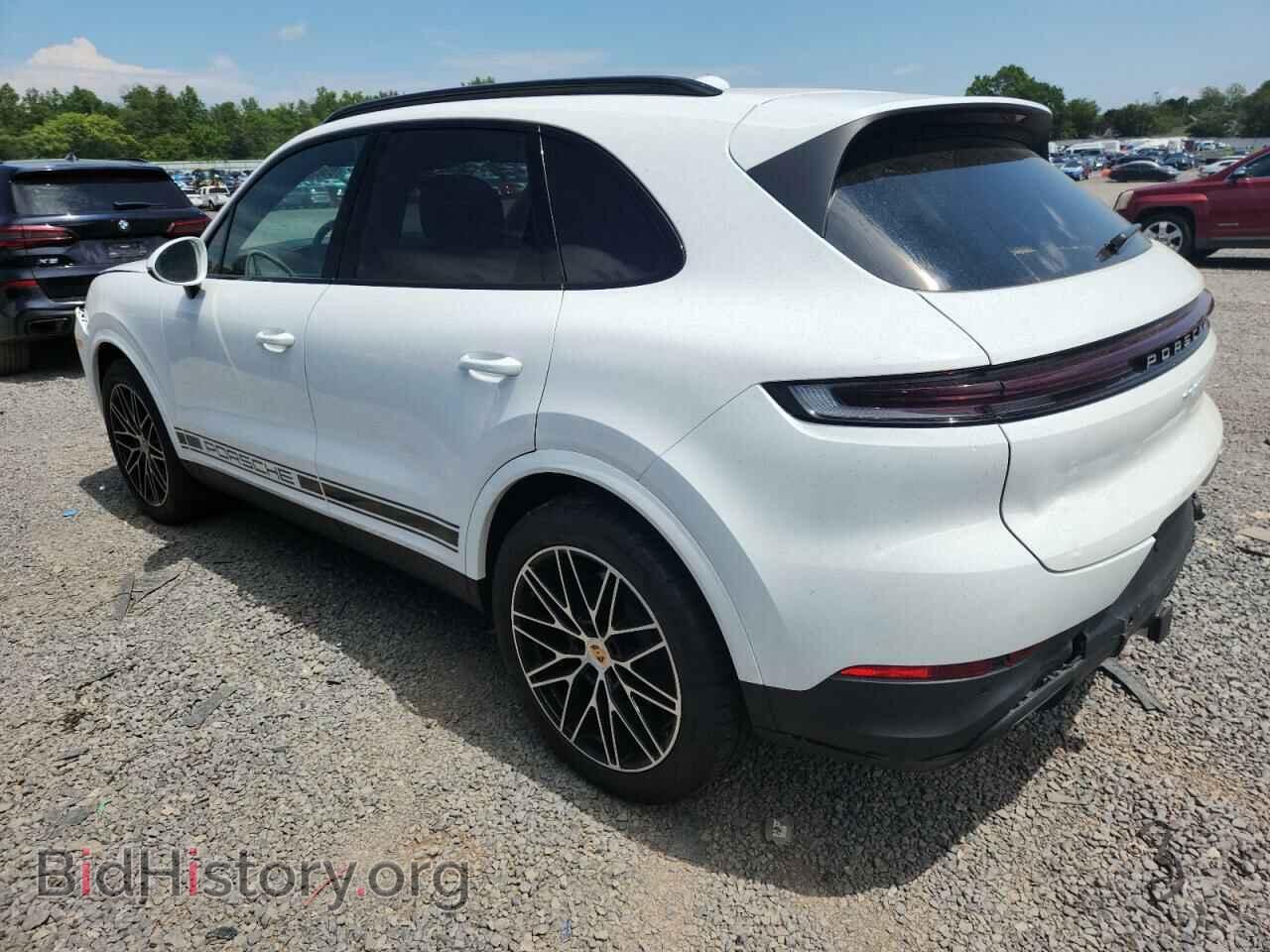 2024 PORSCHE CAYENNE - VIN: WP1AA2AY8RDA04447 - Фото 2