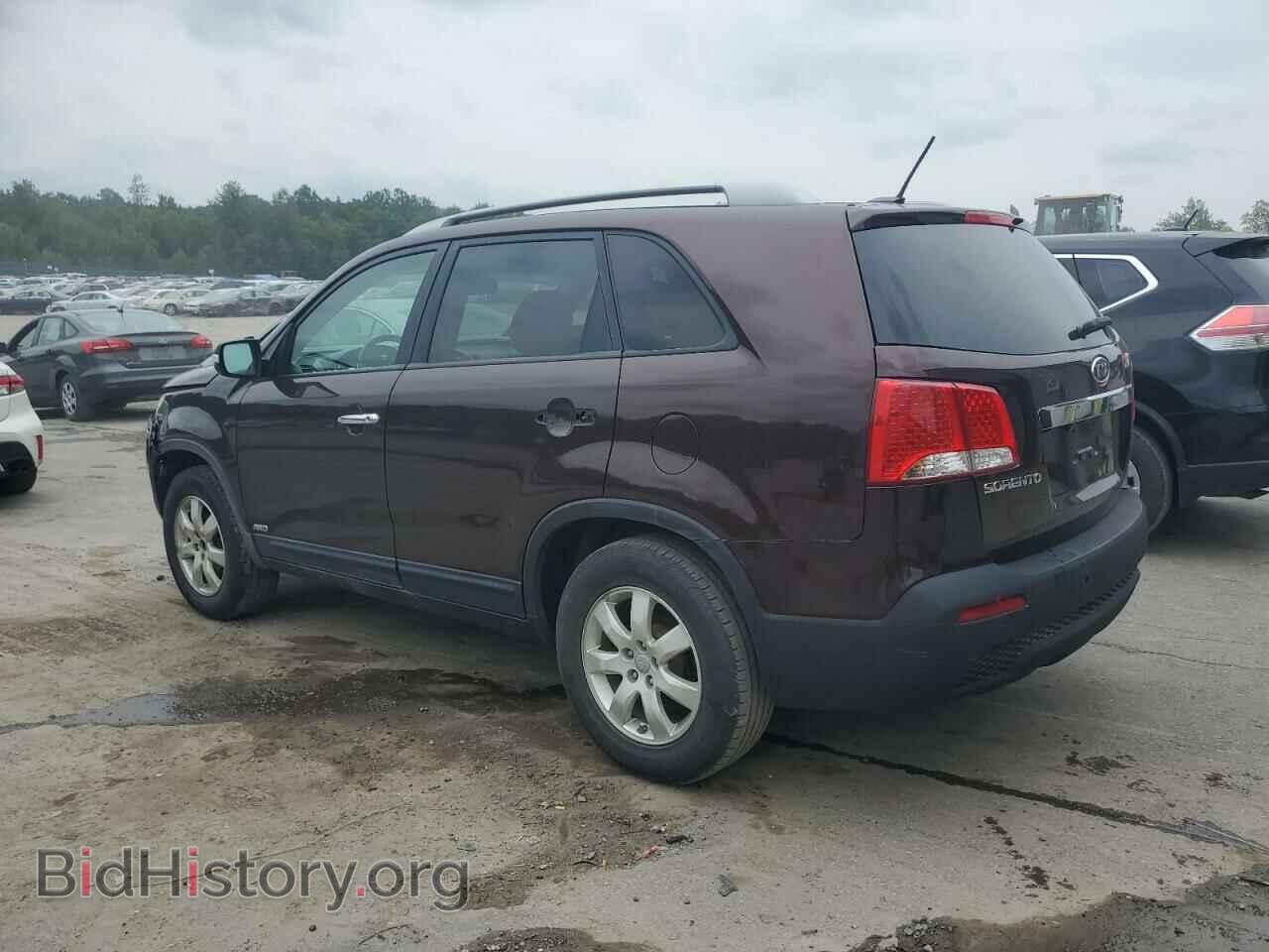 2013 KIA SORENTO - VIN: 5XYKTCA67DG334787 - Фото 2